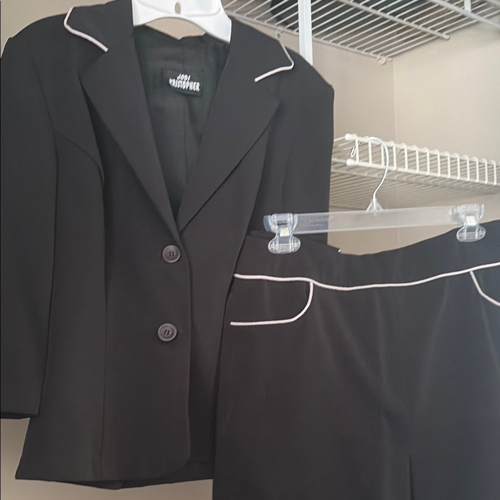 Jodi Kristopher Classic Black Women’s Blazer & skirt Set with White Piping size